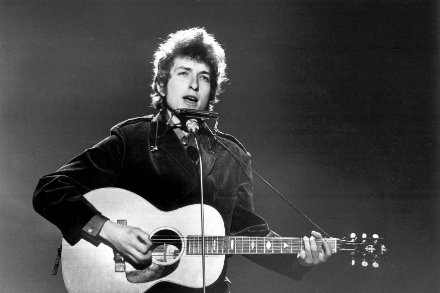 Bob Dylan is accused of sexually abusing a 12-year-old girl in 1965