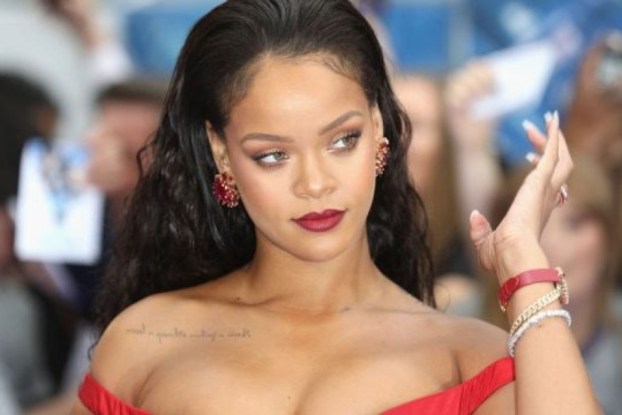 Rihanna donates to disabled and homeless veterans in Los Angeles