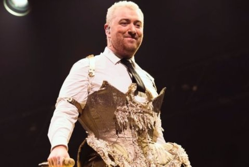 Sam Smith cuts off exes by ditching old phone